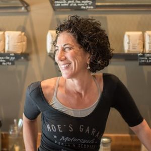 Meet your Posher, Dani